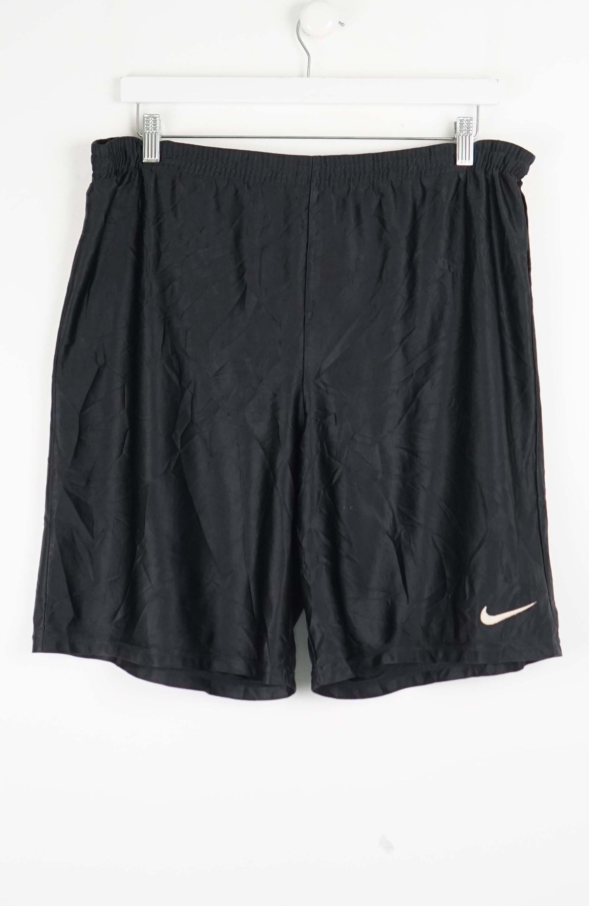 VINTAGE NIKE SHORTS W32