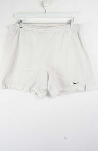 VINTAGE NIKE SHORTS W34