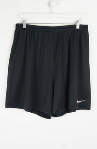 VINTAGE NIKE SHORTS W34
