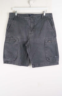 VINTAGE NIKE CARGO SHORTS W36