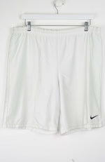 VINTAGE NIKE SHORTS W36