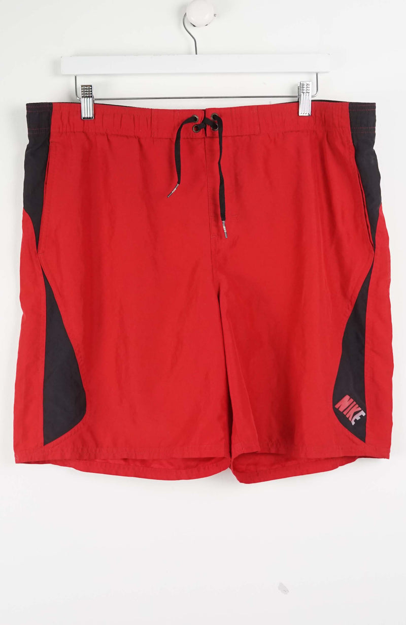 VINTAGE NIKE SHORTS W38