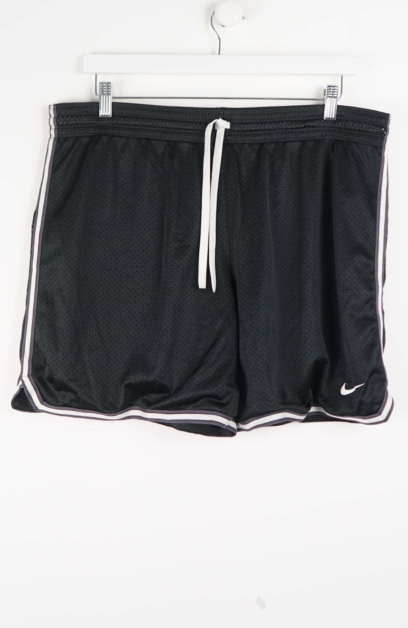 VINTAGE NIKE SHORTS W40
