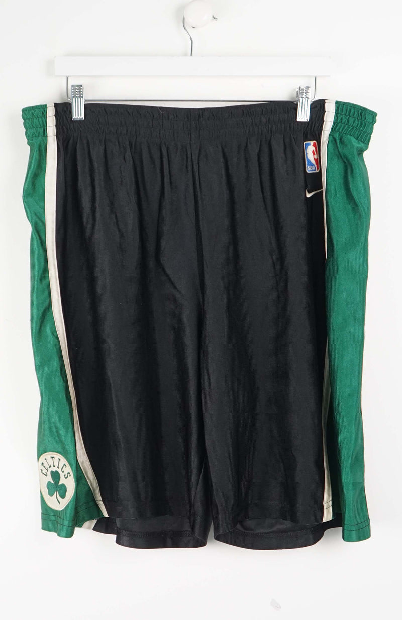 VINTAGE NIKE SHORTS W40