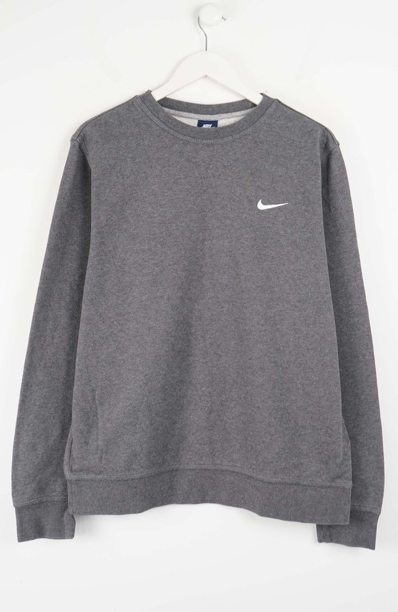 VINTAGE NIKE SWEATER (L)