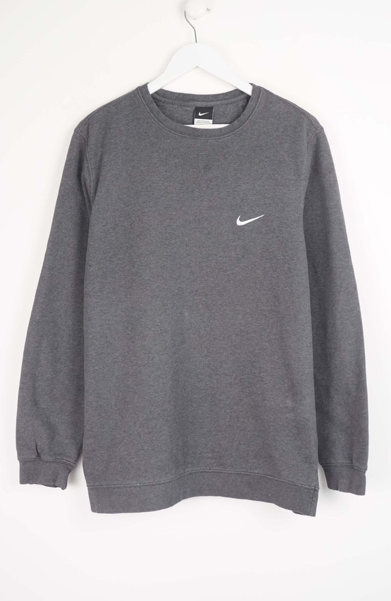 VINTAGE NIKE SWEATER (XL)