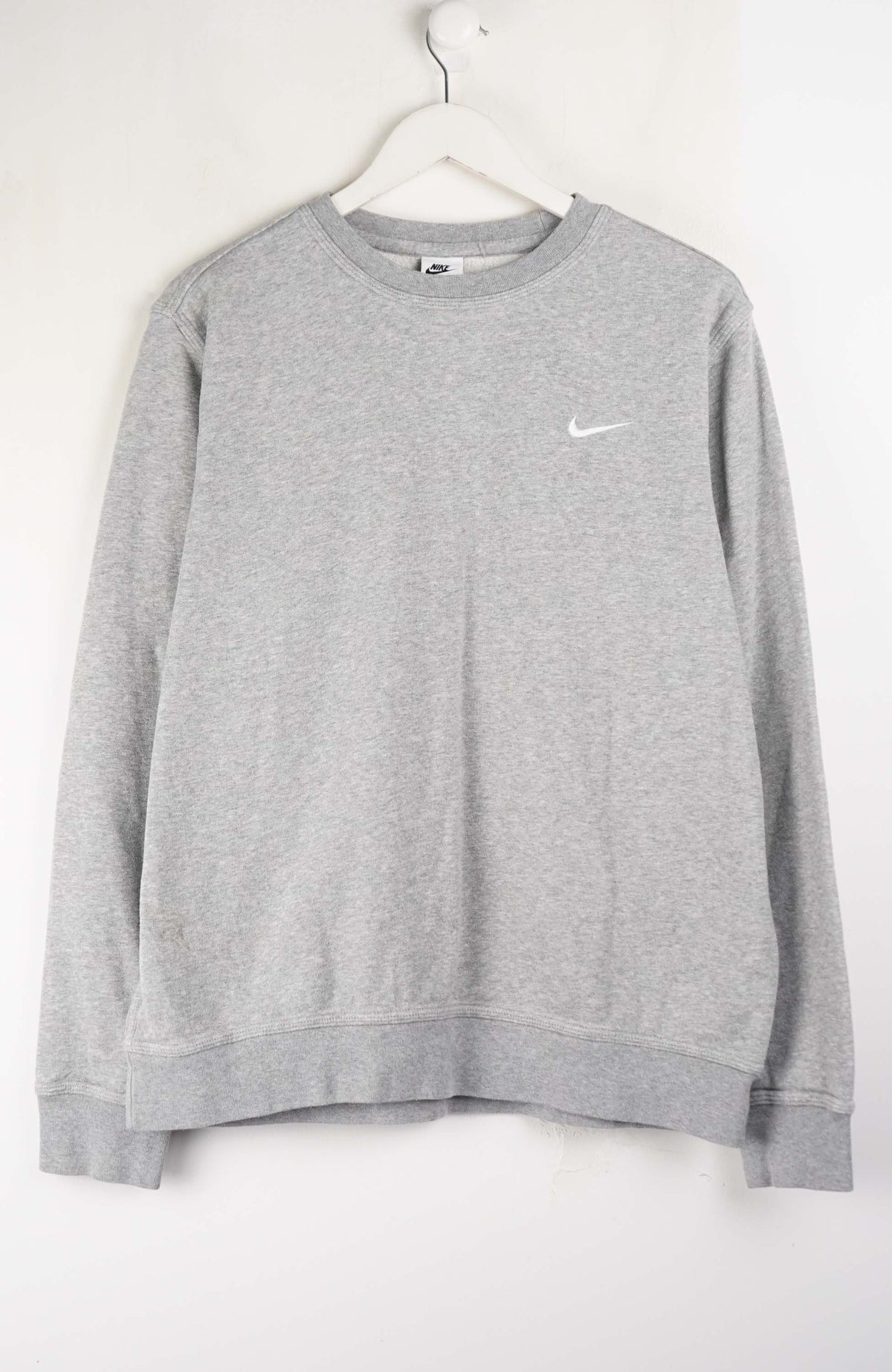 VINTAGE NIKE SWEATER (L)