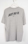 VINTAGE NIKE T-SHIRT (L)