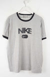 VINTAGE NIKE T-SHIRT (L)
