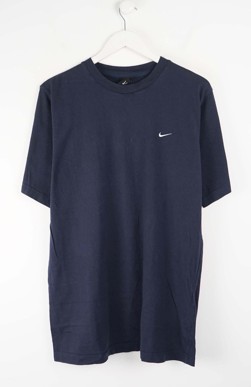 VINTAGE NIKE T-SHIRT (L)