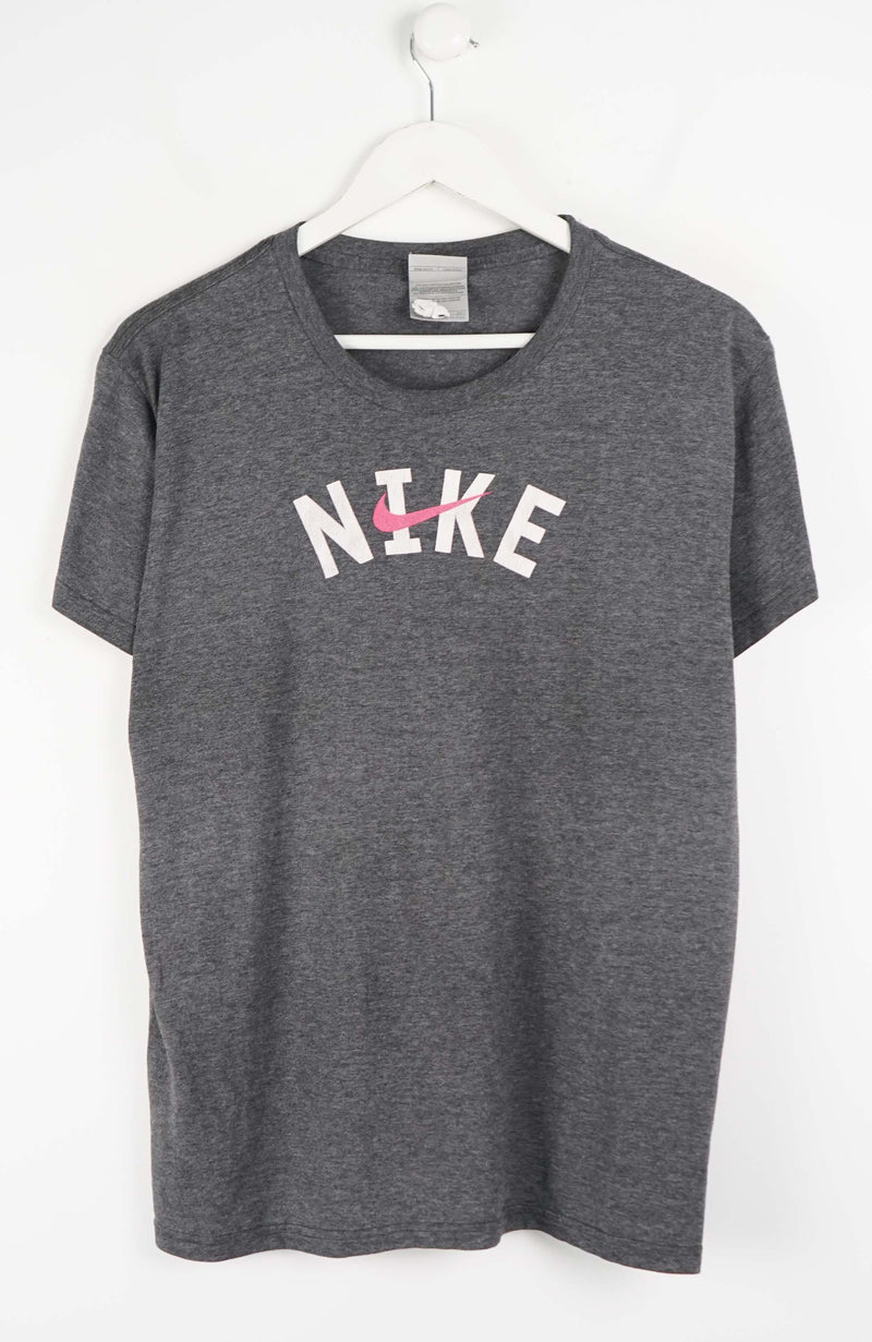VINTAGE NIKE T-SHIRT (M)