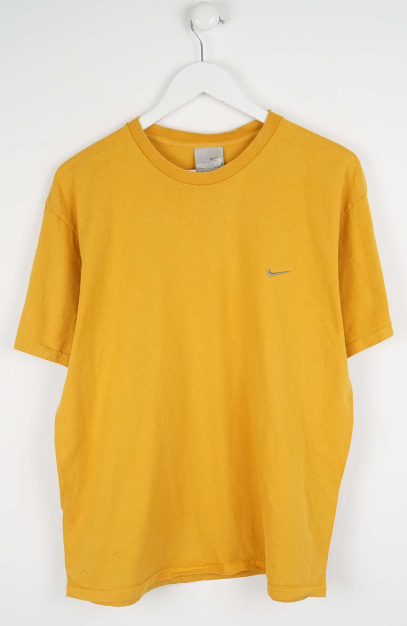 VINTAGE NIKE T-SHIRT (L)