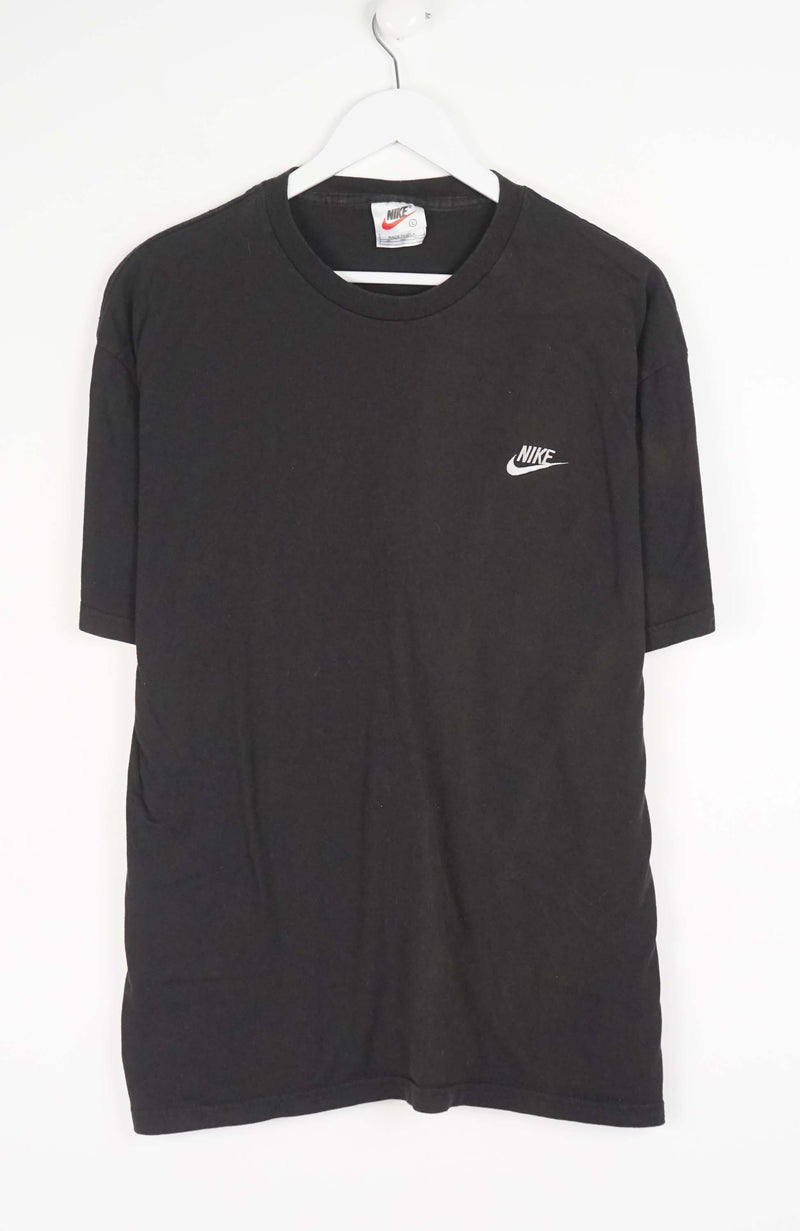 VINTAGE NIKE T-SHIRT (L)