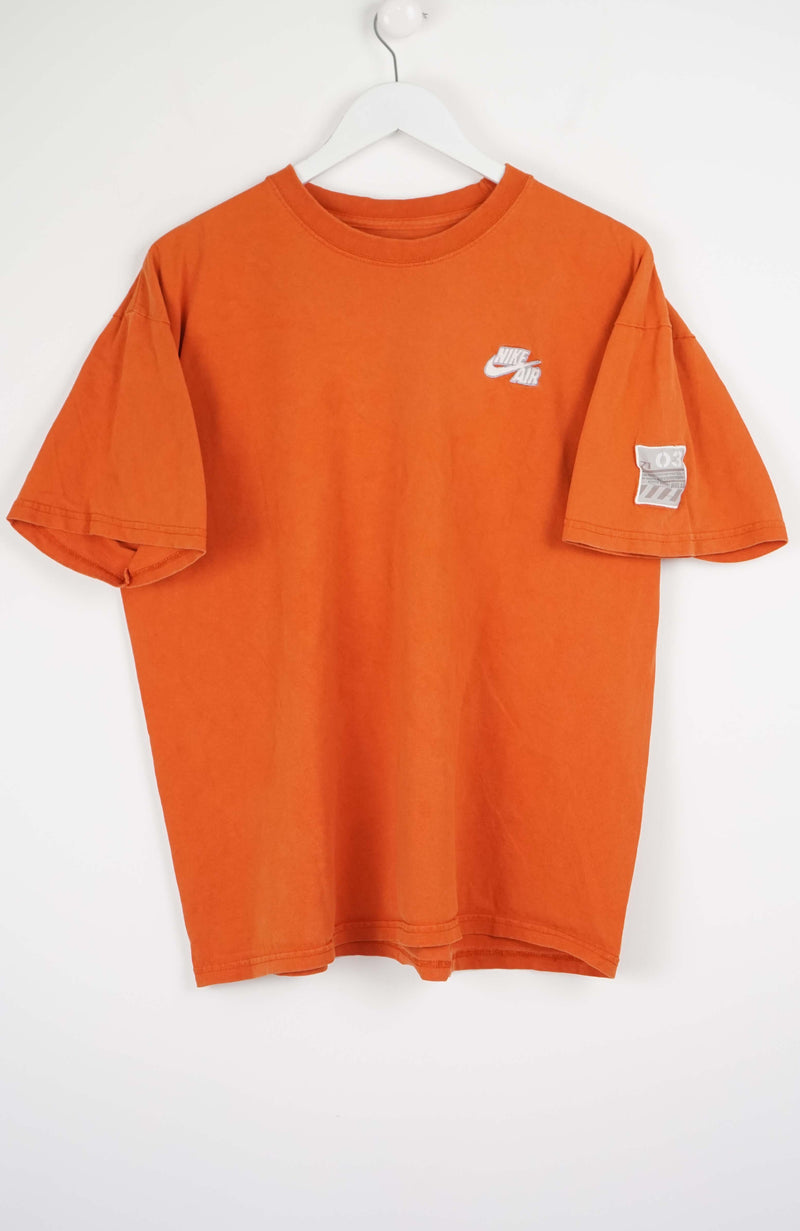 VINTAGE NIKE T-SHIRT (M)
