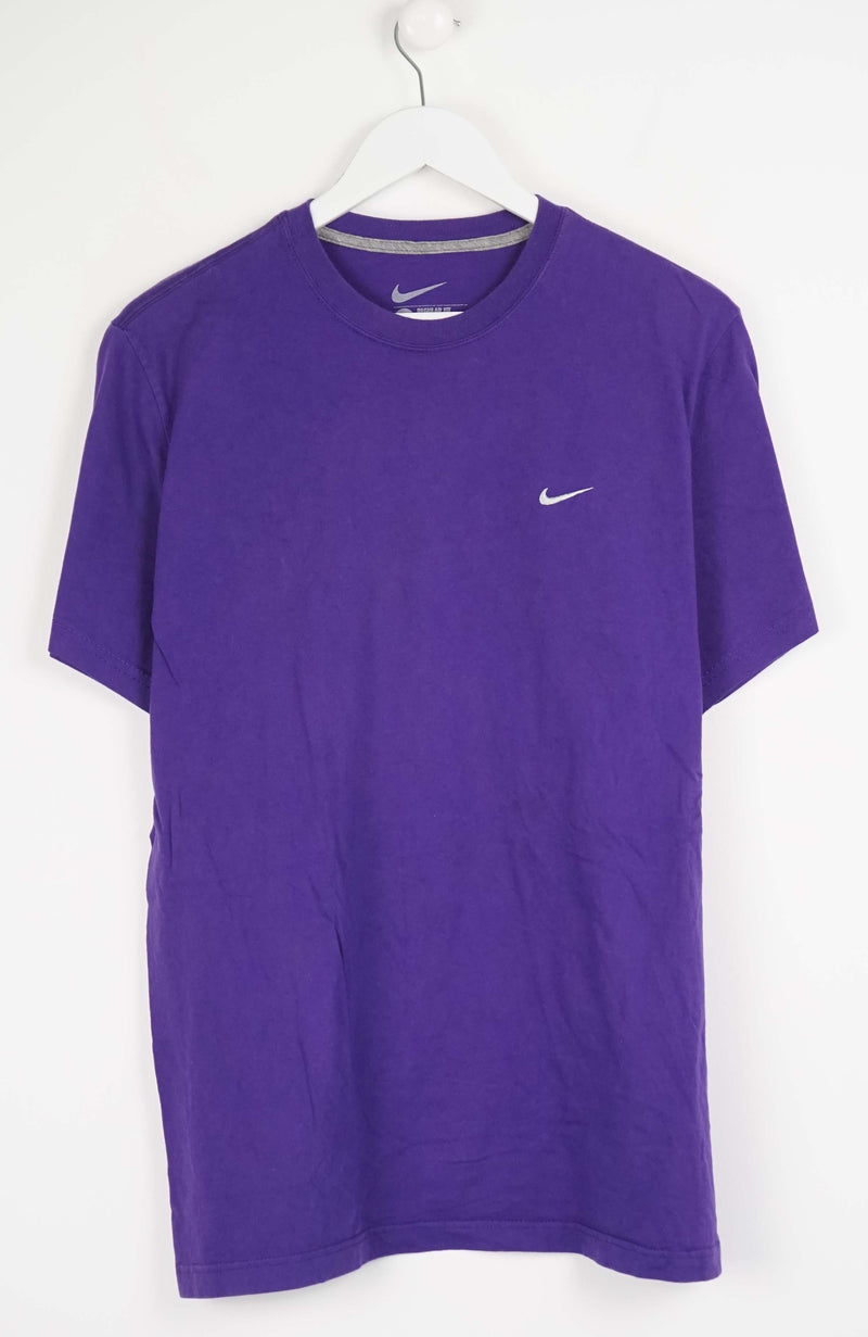 VINTAGE NIKE T-SHIRT (M)