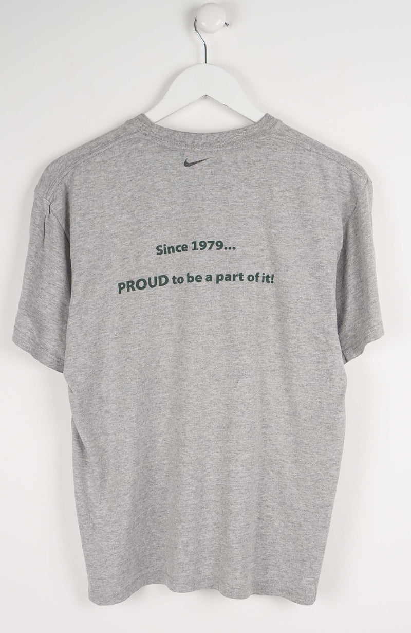 VINTAGE NIKE T-SHIRT (S)