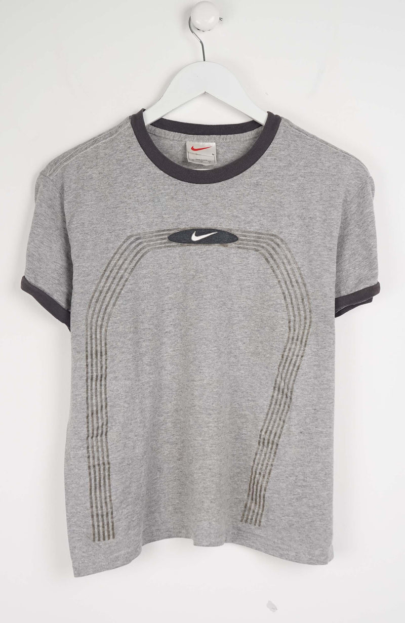 VINTAGE NIKE T-SHIRT (S)