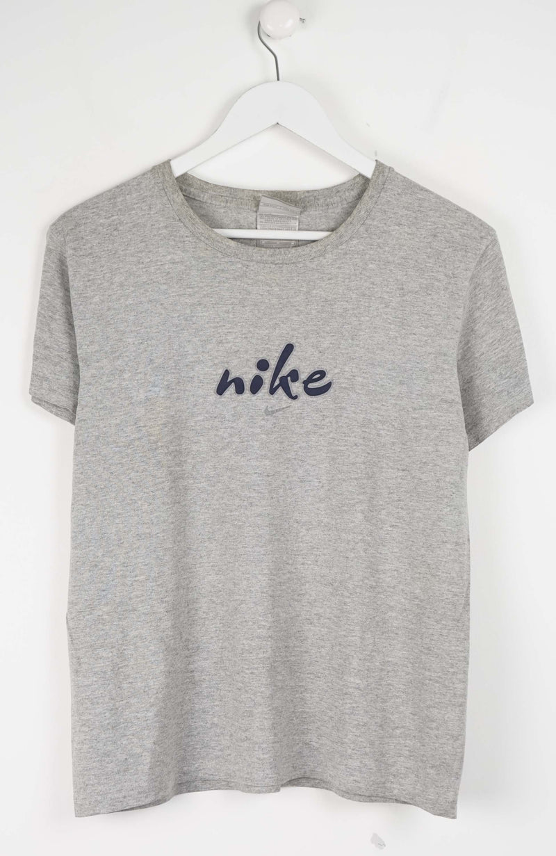 VINTAGE NIKE T-SHIRT (S)