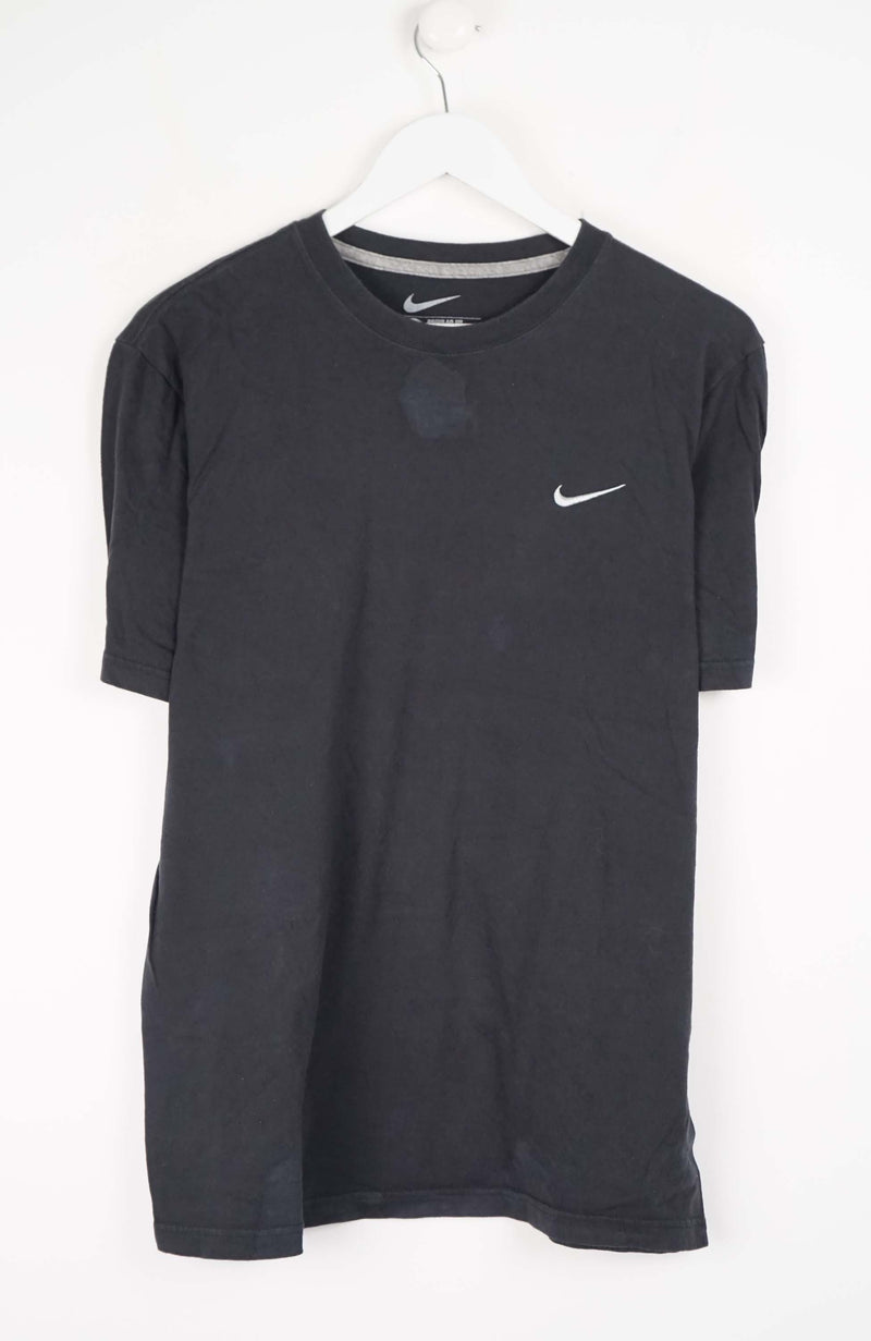 VINTAGE NIKE T-SHIRT (S)