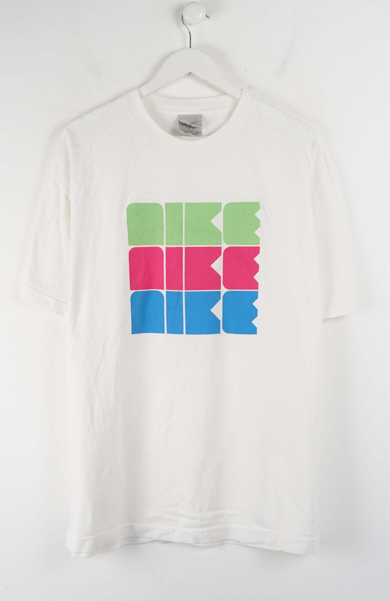 VINTAGE NIKE T-SHIRT (XL)