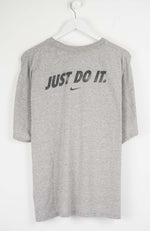 VINTAGE NIKE T-SHIRT (XL)