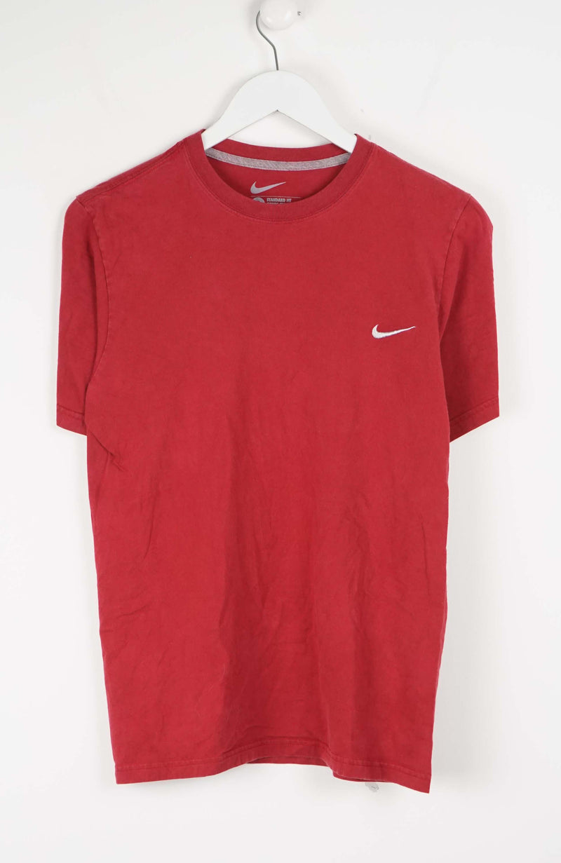 VINTAGE NIKE T-SHIRT (XS)