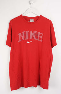 VINTAGE NIKE T-SHIRT (XL)