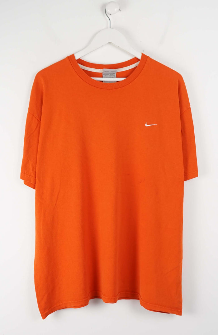 VINTAGE NIKE T-SHIRT (XL)