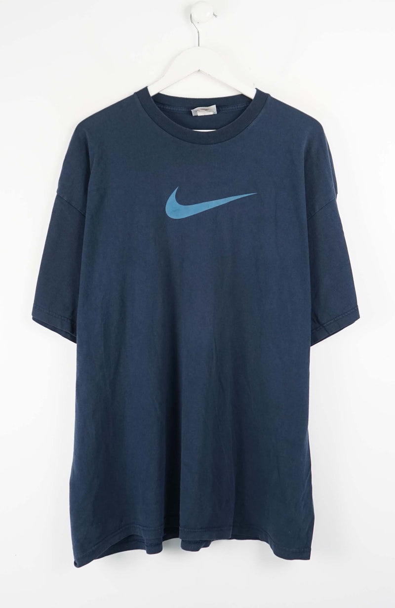 VINTAGE NIKE T-SHIRT (XXL)