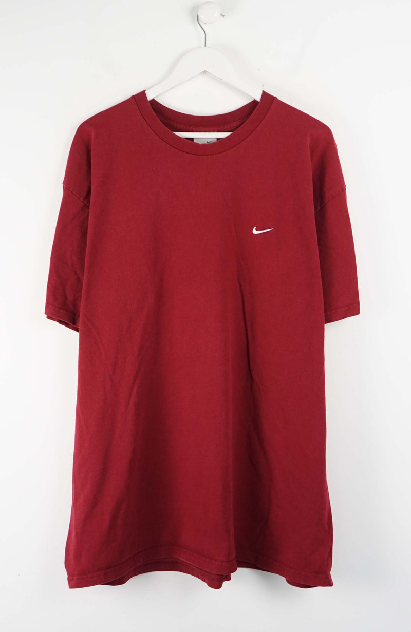 VINTAGE NIKE T-SHIRT (XXL)