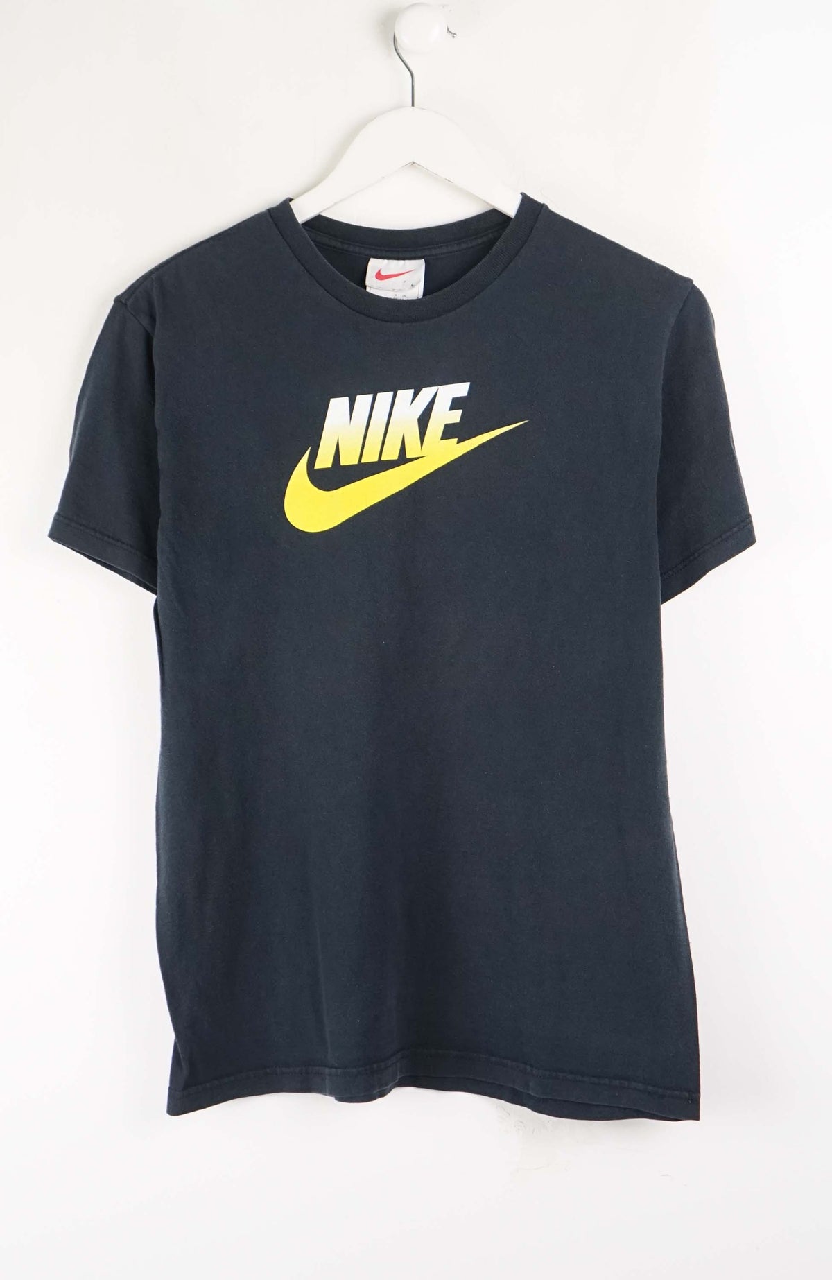 VINTAGE NIKE T-SHIRT (XS)