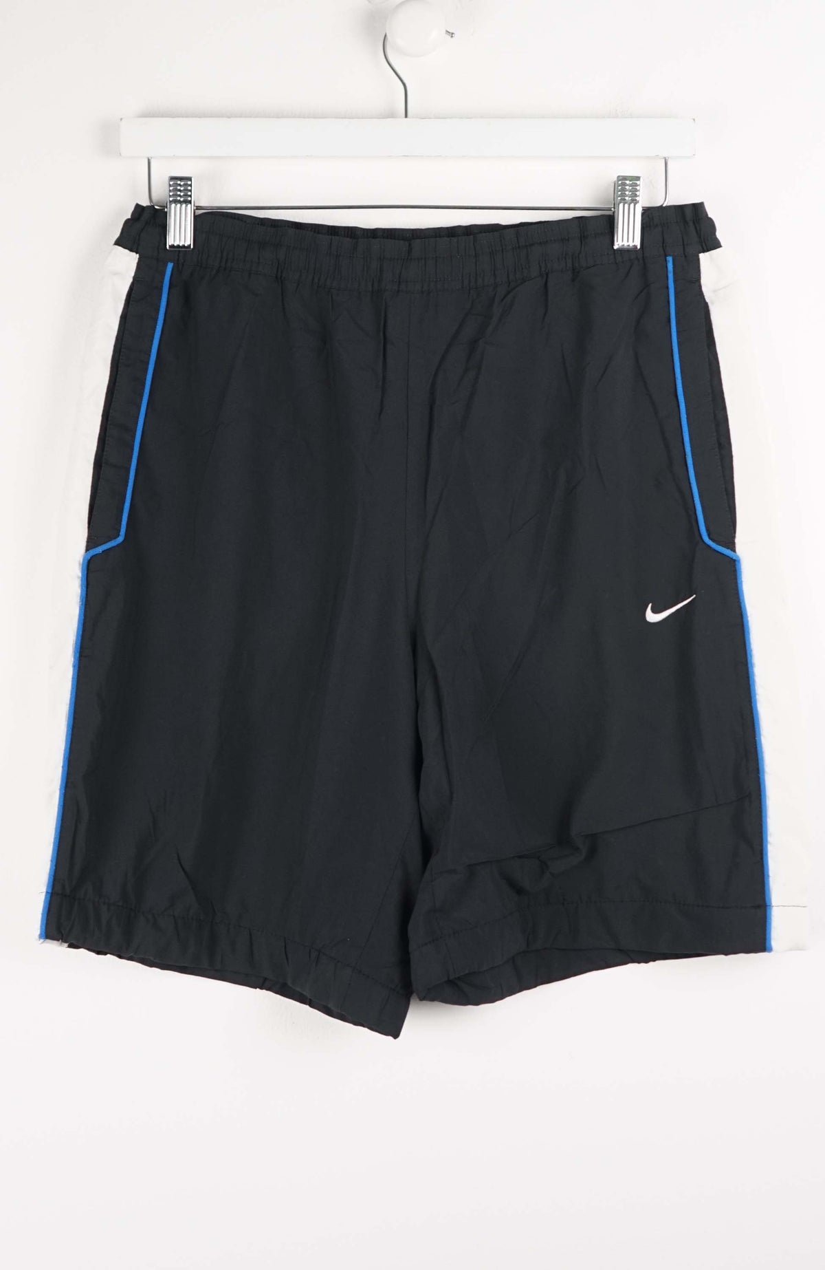 VINTAGE NIKE TRACK PANT SHORTS (M)