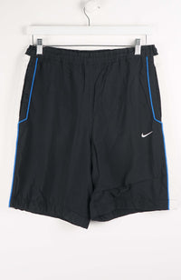 VINTAGE NIKE TRACK PANT SHORTS (M)