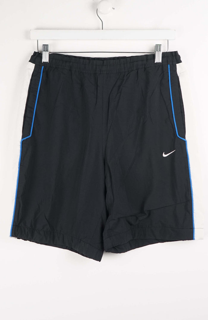 VINTAGE NIKE TRACK PANT SHORTS (M)