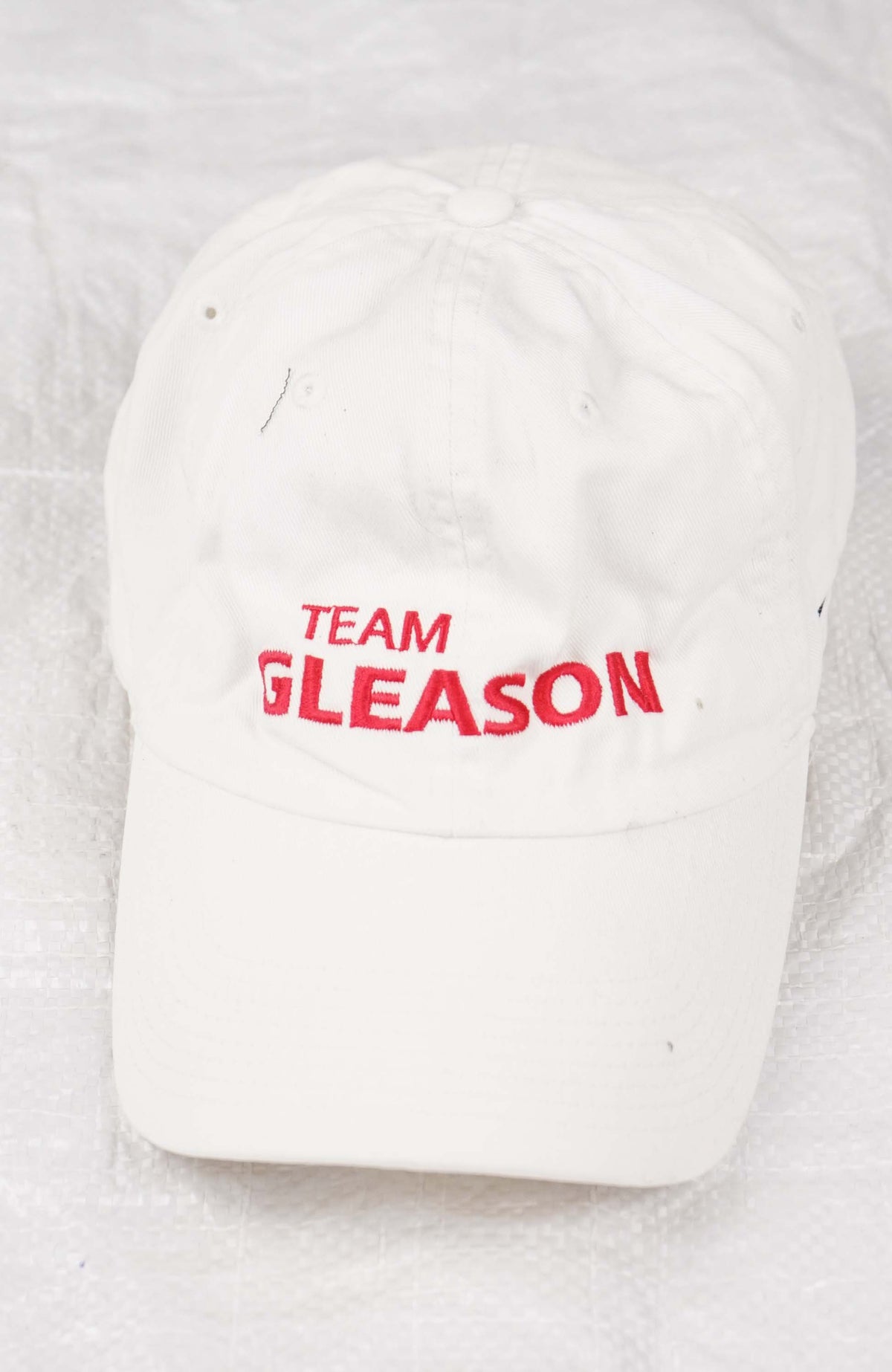 VINTAGE NIKE TEAM GLEASON HAT