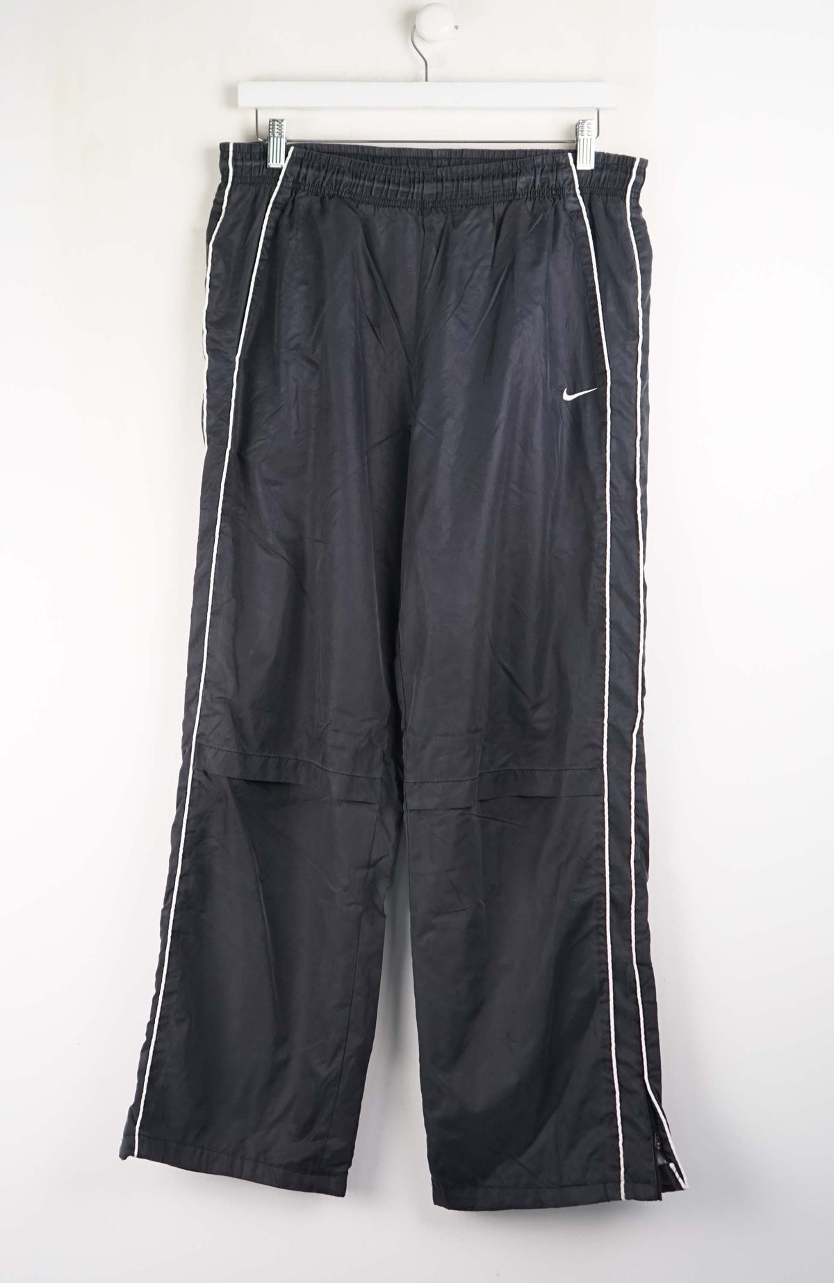 VINTAGE NIKE TRACKPANTS (L)