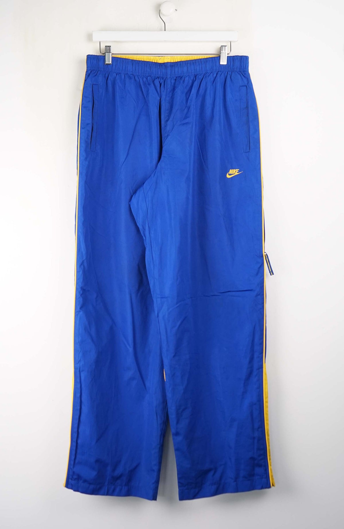 VINTAGE NIKE TRACK PANTS (L)