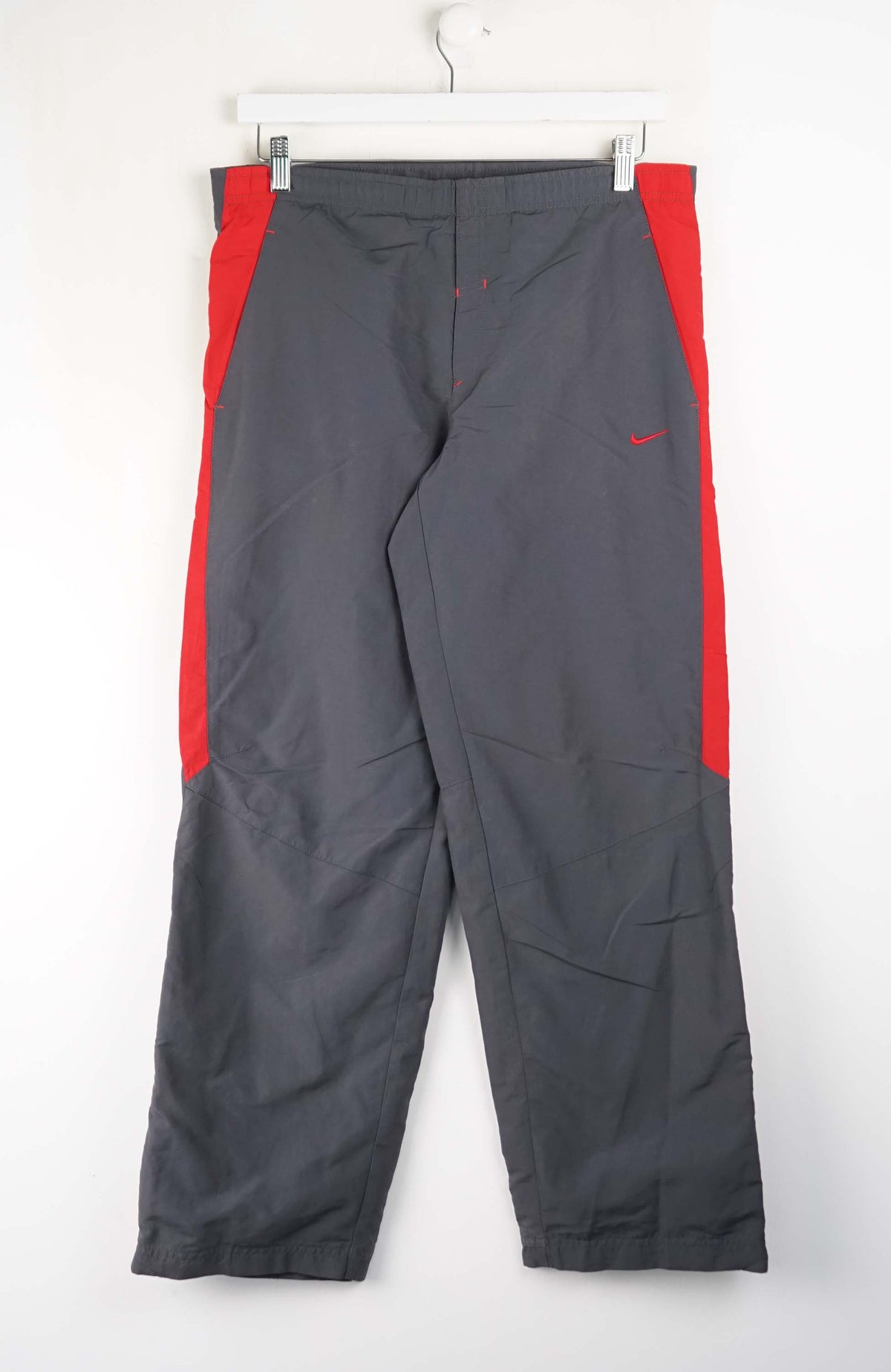 VINTAGE NIKE TRACK PANTS (L)