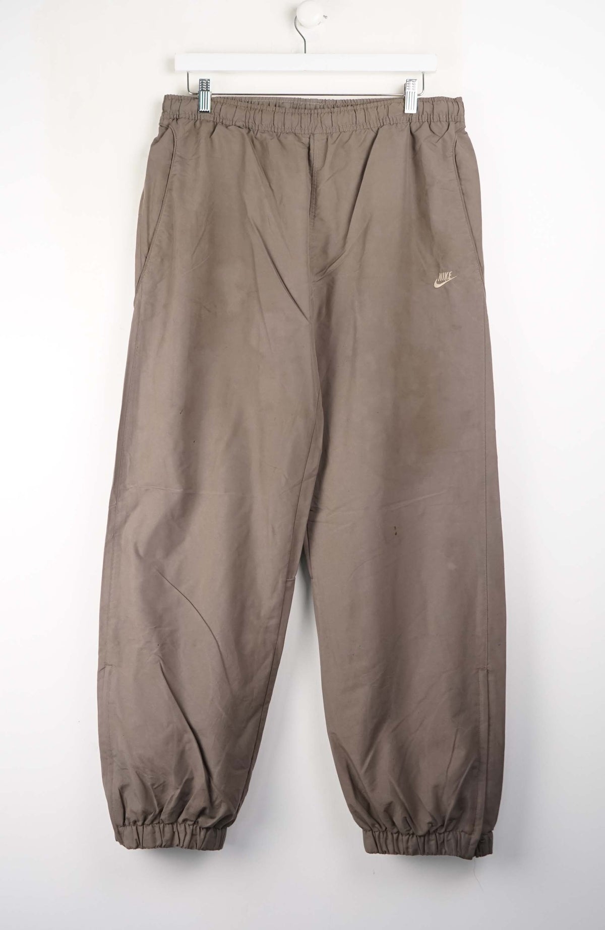 VINTAGE NIKE TRACK PANTS (L)