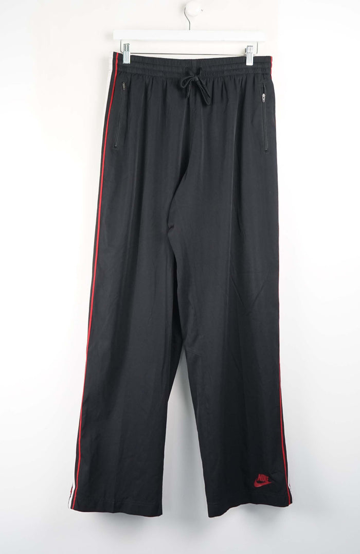 VINTAGE NIKE TRACK PANTS (L)