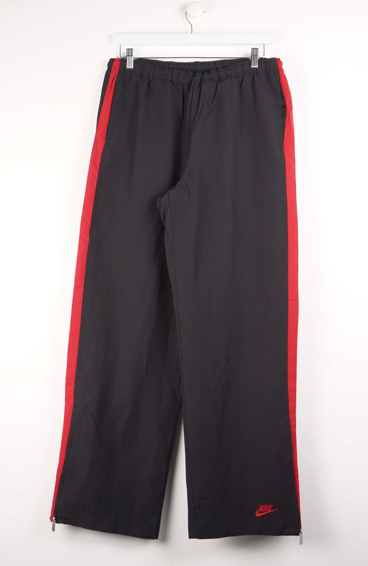 VINTAGE NIKE TRACK PANTS (M)
