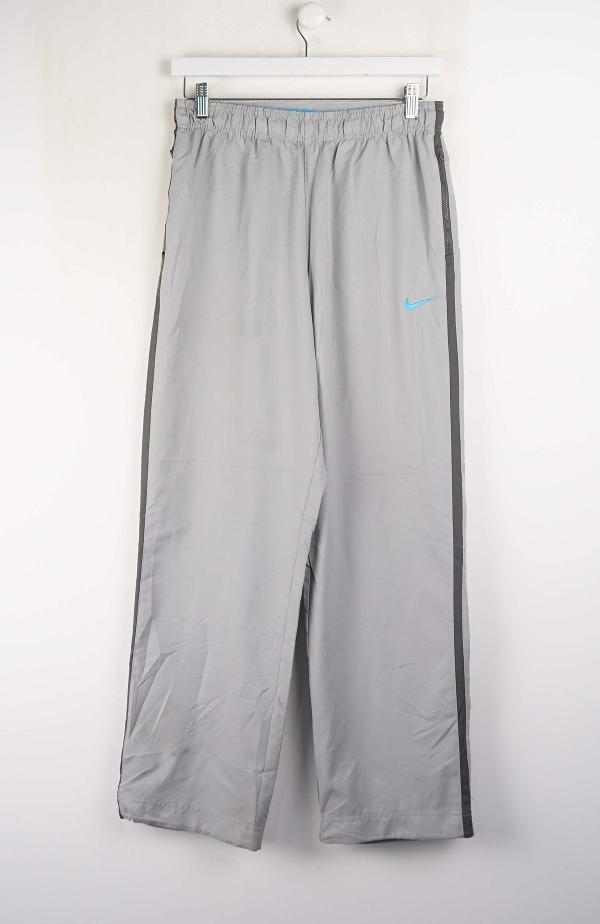 VINTAGE NIKE TRACK PANTS (M)