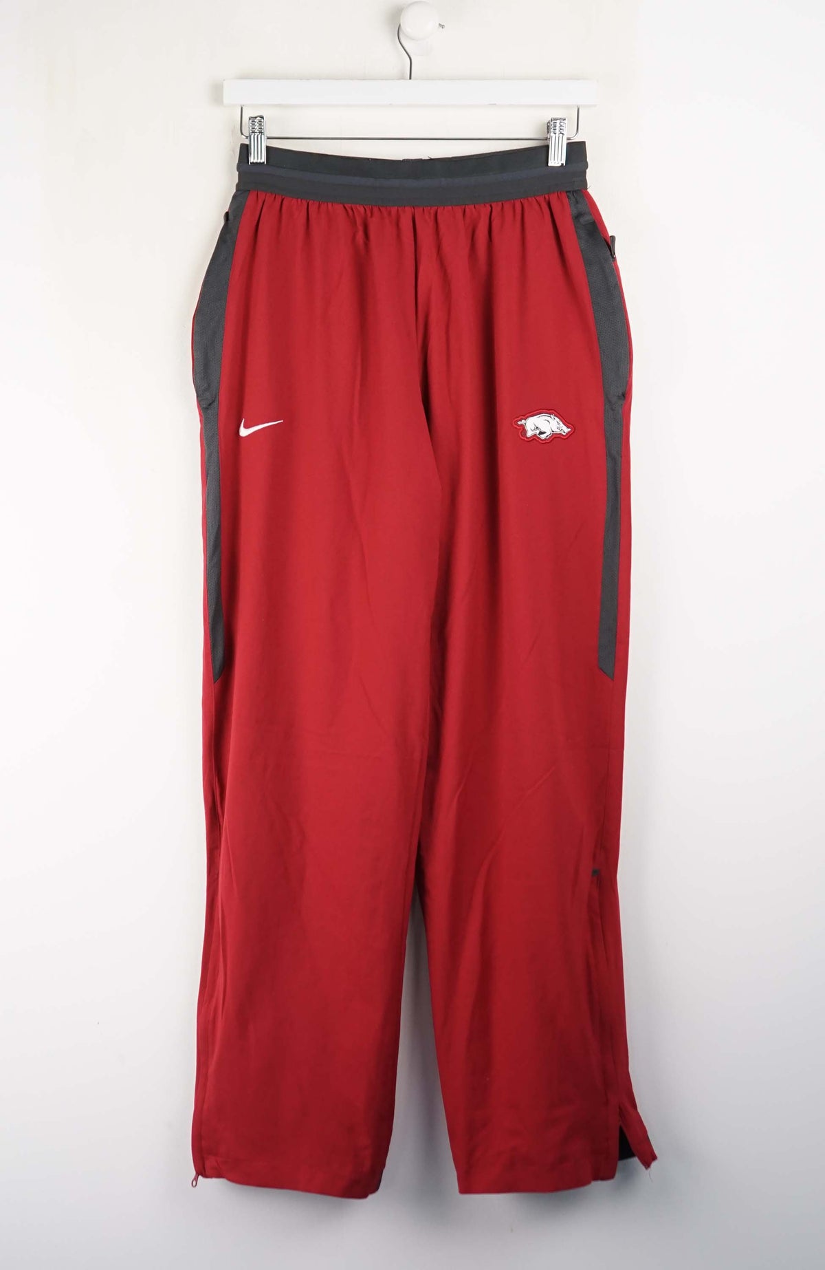 VINTAGE NIKE TRACK PANTS (M)