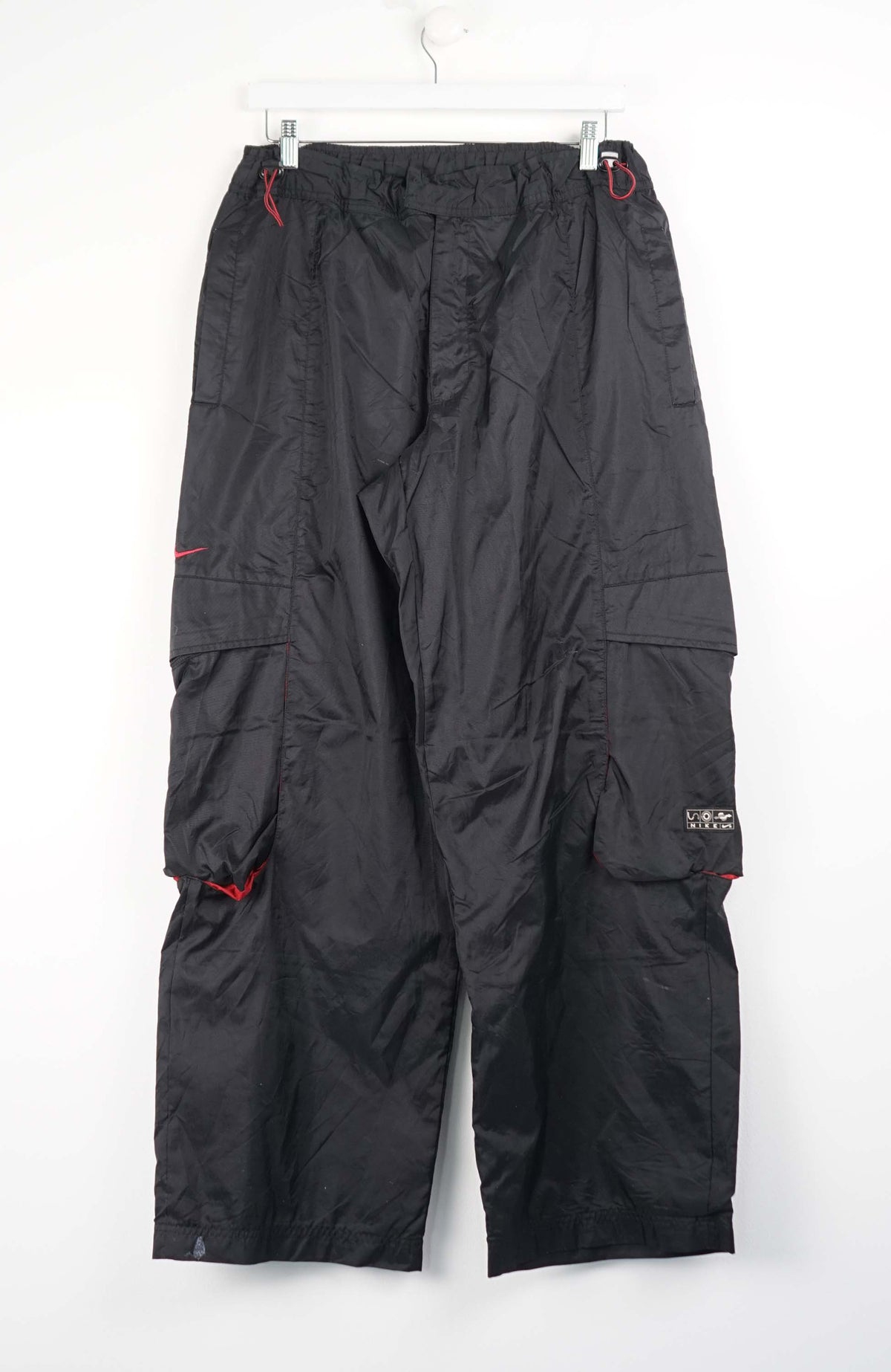 VINTAGE NIKE TRACK PANTS (M)