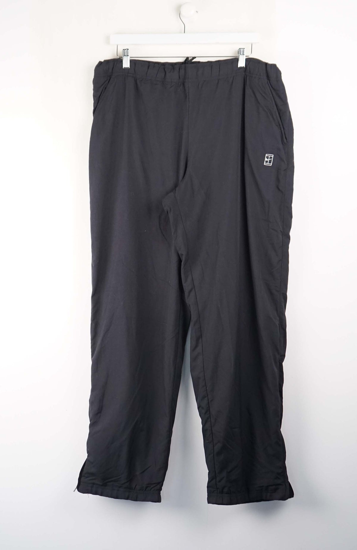 VINTAGE NIKE TRACK PANTS (XL)