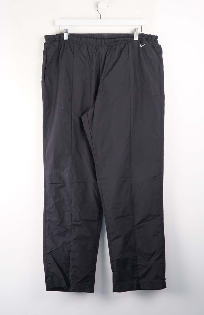 VINTAGE NIKE TRACK PANTS (XL)