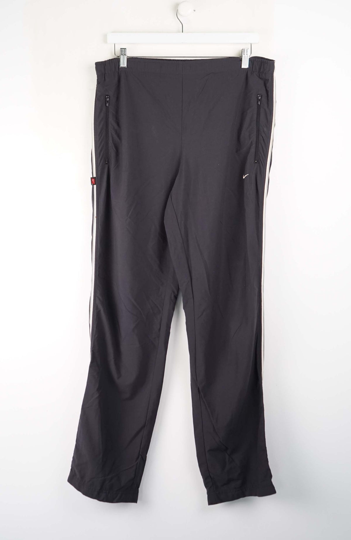 VINTAGE NIKE TRACK PANTS (XL)