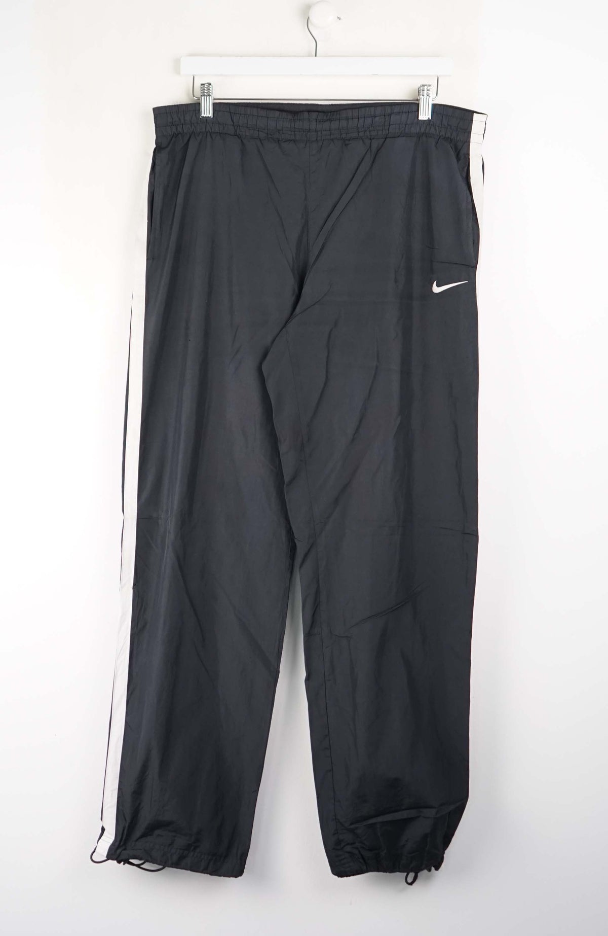 VINTAGE NIKE TRACK PANTS (XL)