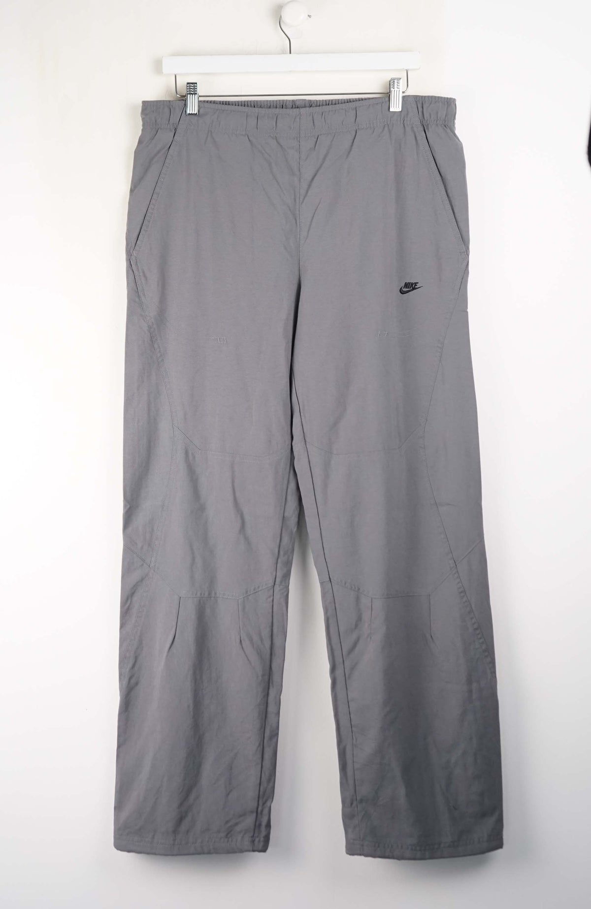 VINTAGE NIKE TRACK PANTS (XL)
