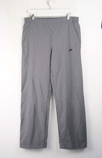 VINTAGE NIKE TRACK PANTS (XL)